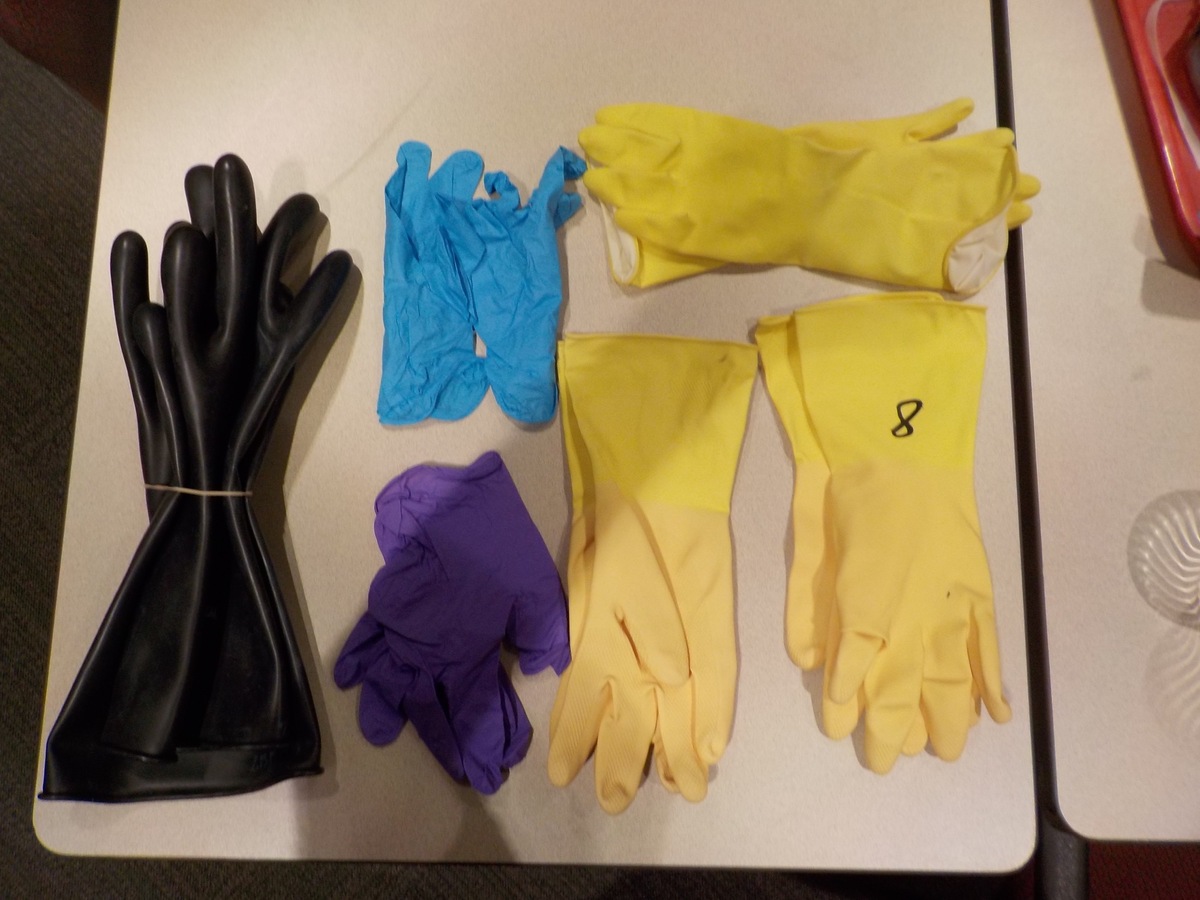 5-2014-500-21-8-Gloves.jpg