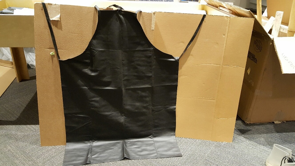 6-2016-6-5-9-2-GlobCommPPE-Apron.jpg